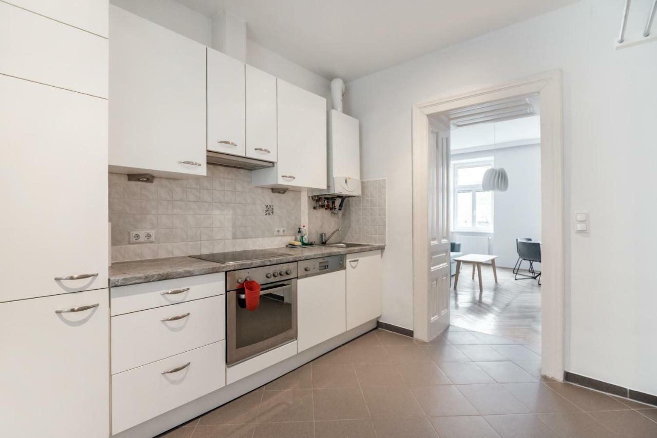 Universum Apartment 2 ウィーン エクステリア 写真